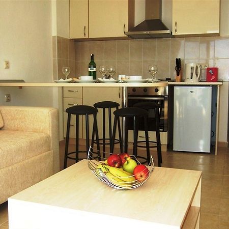 Flip Flops Meltemi Apartments Milas Exterior foto